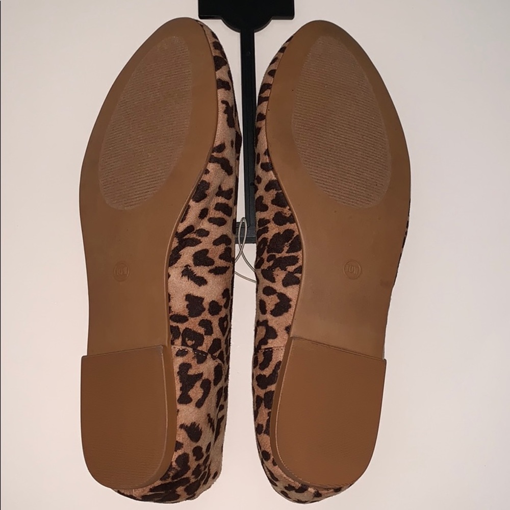 Torrid LEOPARD PRINT Pointed TOE FLAT (WIDE WIDTH) - Picture 4 of 4